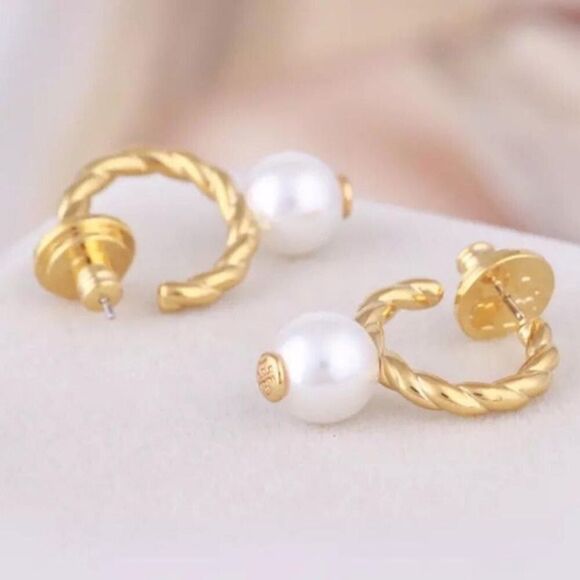 NWOT Tory Burch Gold Rope Pearl Dangle Earring’s - Picture 3 of 6